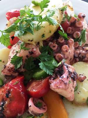 Pulpo Salat