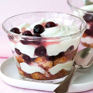Tiramisu mit Heidelbeeren