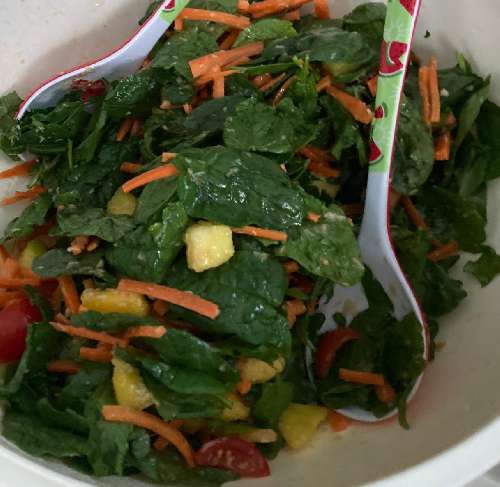 Mango-Rübli Salat mit gerösteter Kokosnuss (Mauritius)
